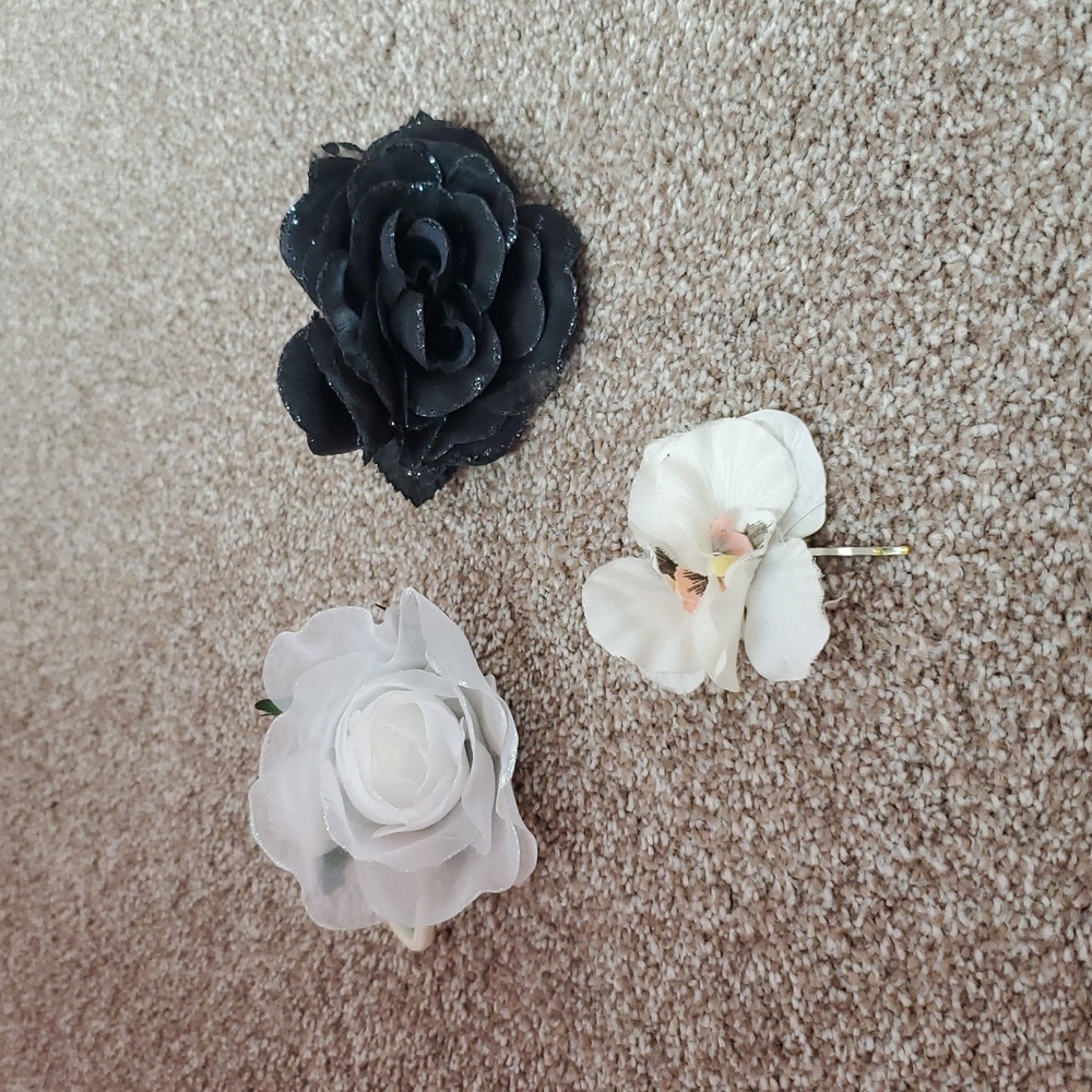 3 Flower Hair Pieces